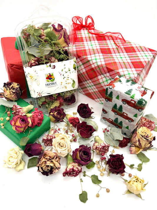 Christmas / Valentine's Day Cake Decorating Kit