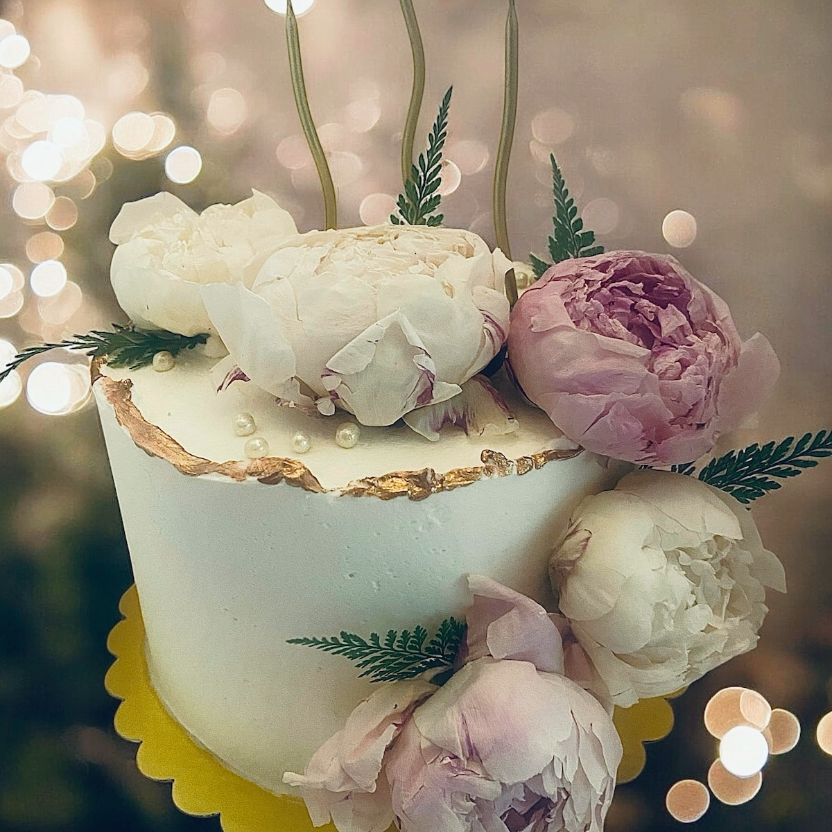 Freeze-Dried Edible Peonies